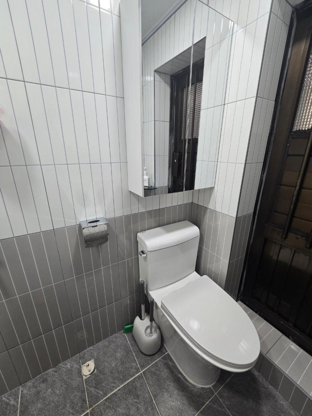 Apartment Occasionally Yeonnam #yeontralpark #hongdae #new #open Sale Seoul