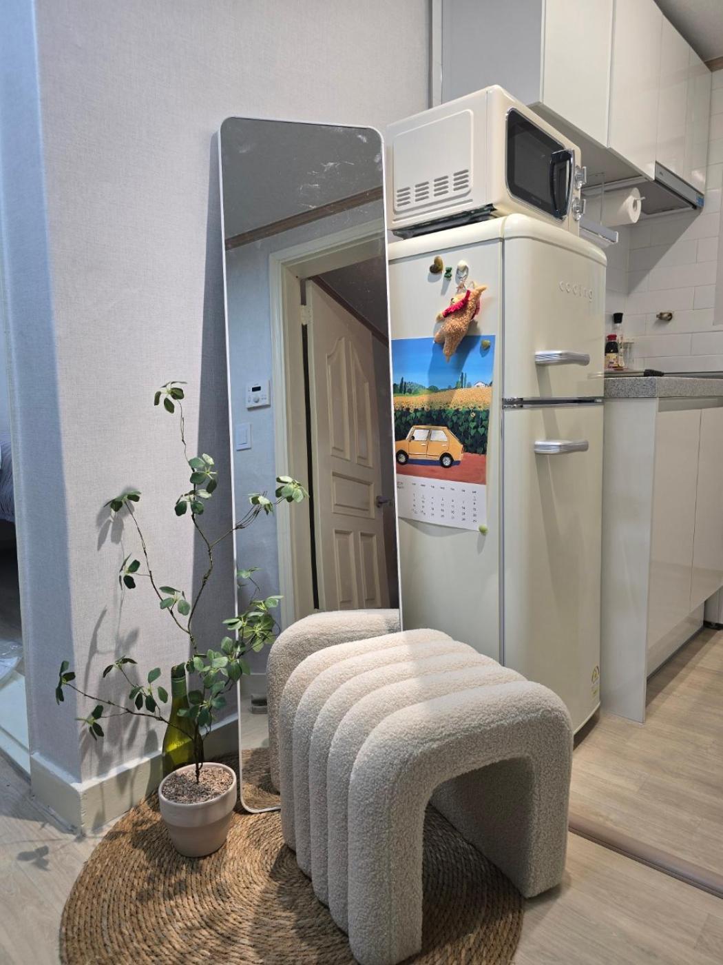 Apartment Occasionally Yeonnam #yeontralpark #hongdae #new #open Sale *
